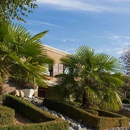 Baart's Bed and Breakfast 3*